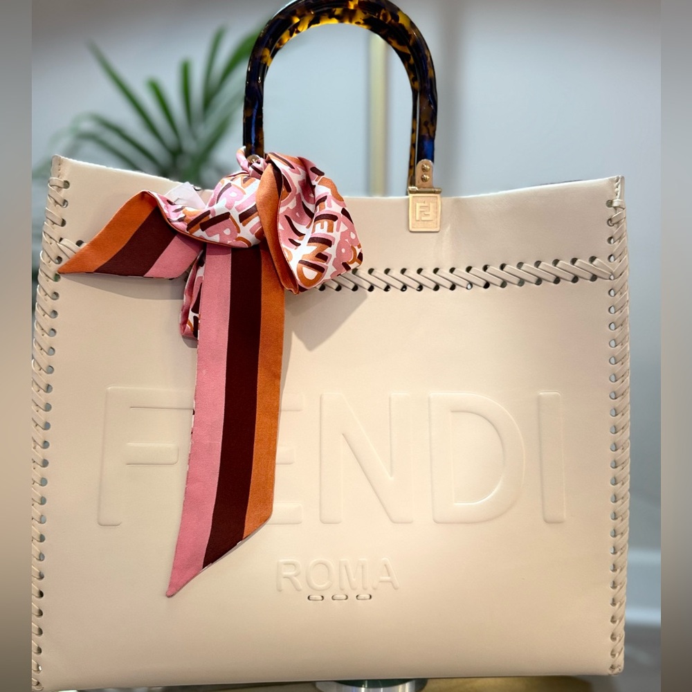 Fendi Sunshine Large